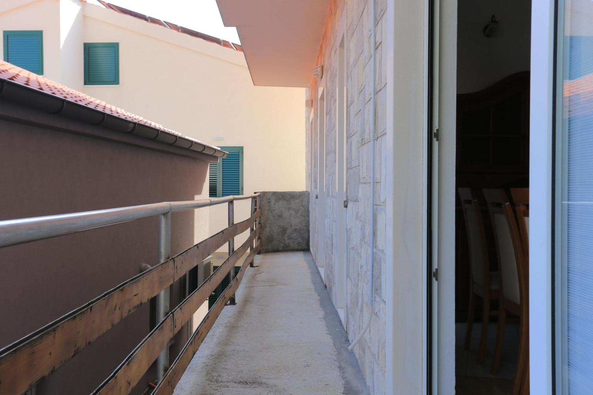 Apartments With A Parking Space Brela, Makarska - 789 Eksteriør billede