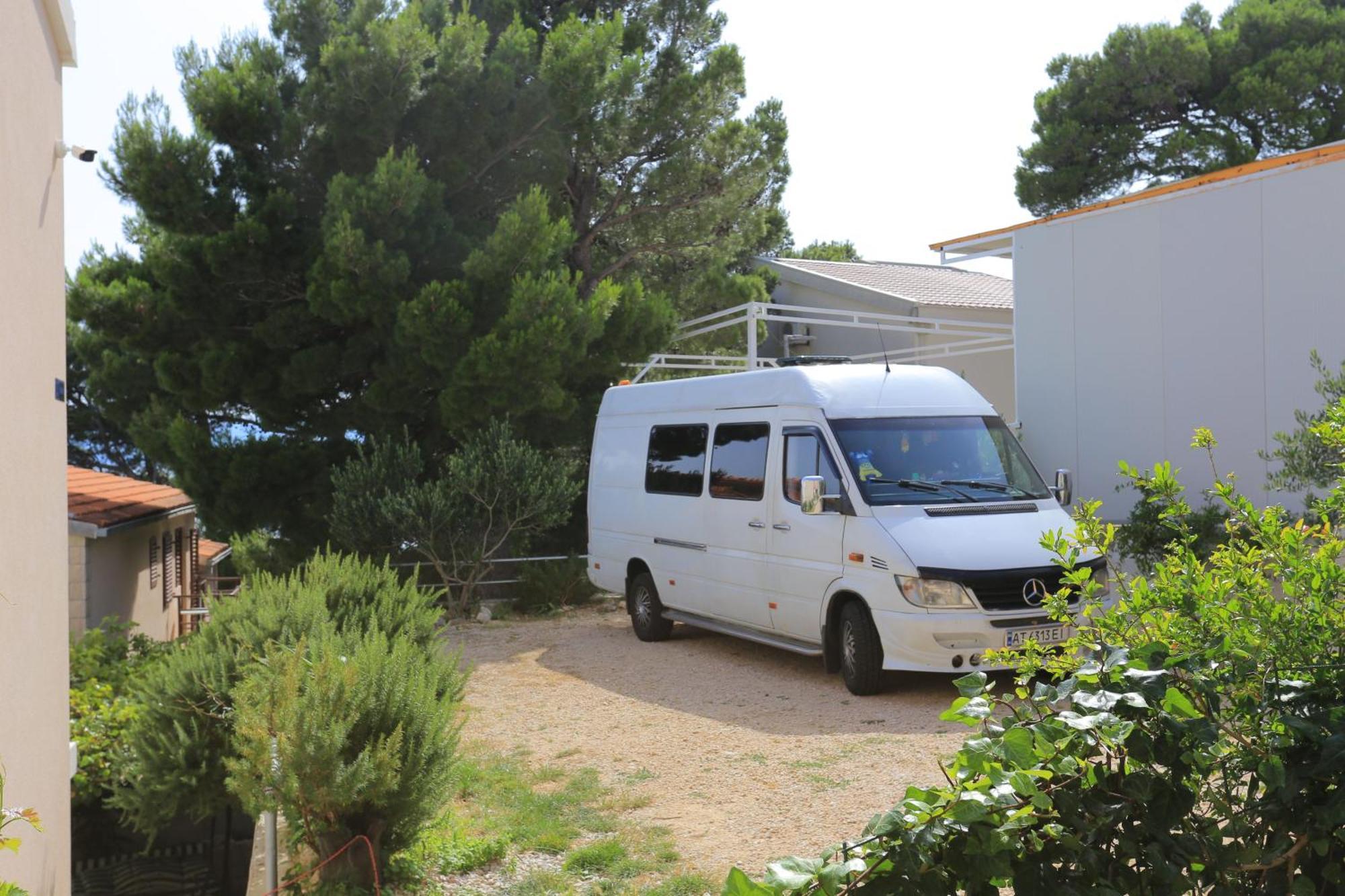 Apartments With A Parking Space Brela, Makarska - 789 Eksteriør billede