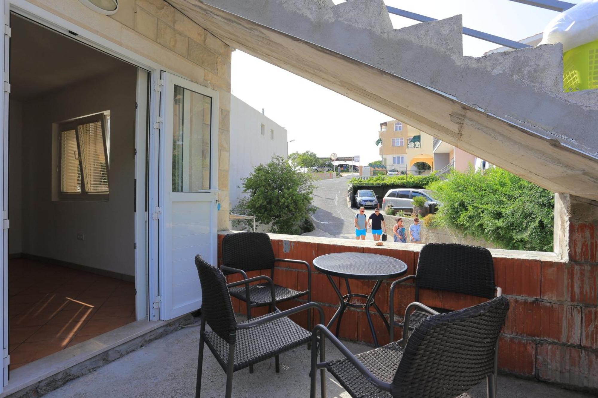 Apartments With A Parking Space Brela, Makarska - 789 Eksteriør billede